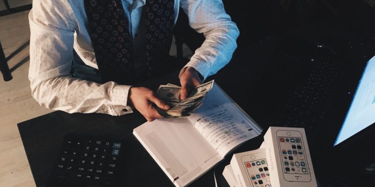 A criminal breach of trust \u2018offends our common values\u2019 \u22c6 LegalMattersCanada A criminal breach of ...