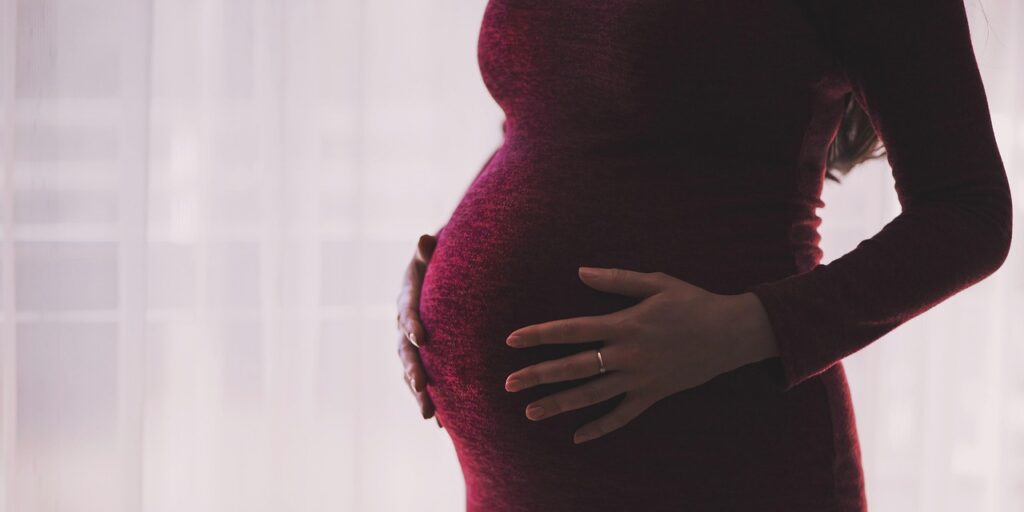 Google challenges a woman's claim of 'pregnancy discrimination'